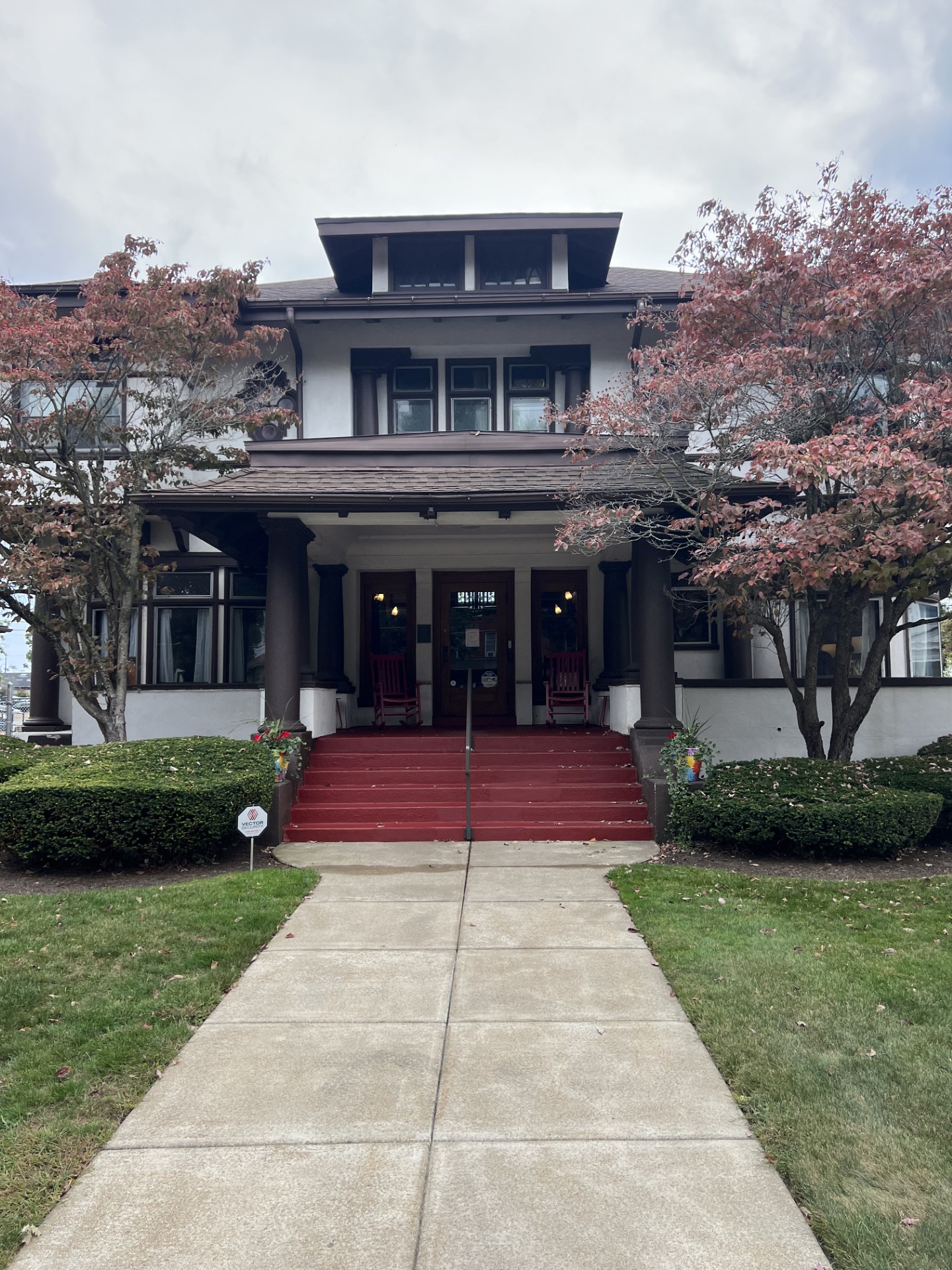 329 cccas building